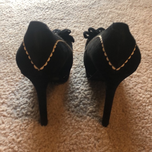Jessica Simpson George Black Suede heels - Picture 5 of 5